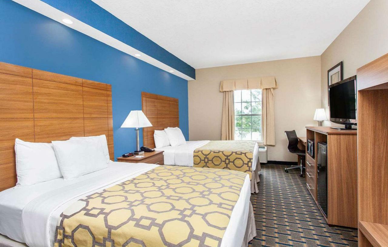 Baymont By Wyndham Jacksonville/Butler Blvd Eksteriør bilde